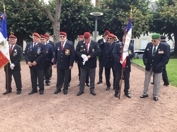 Honneur aux morts d'Indochine.